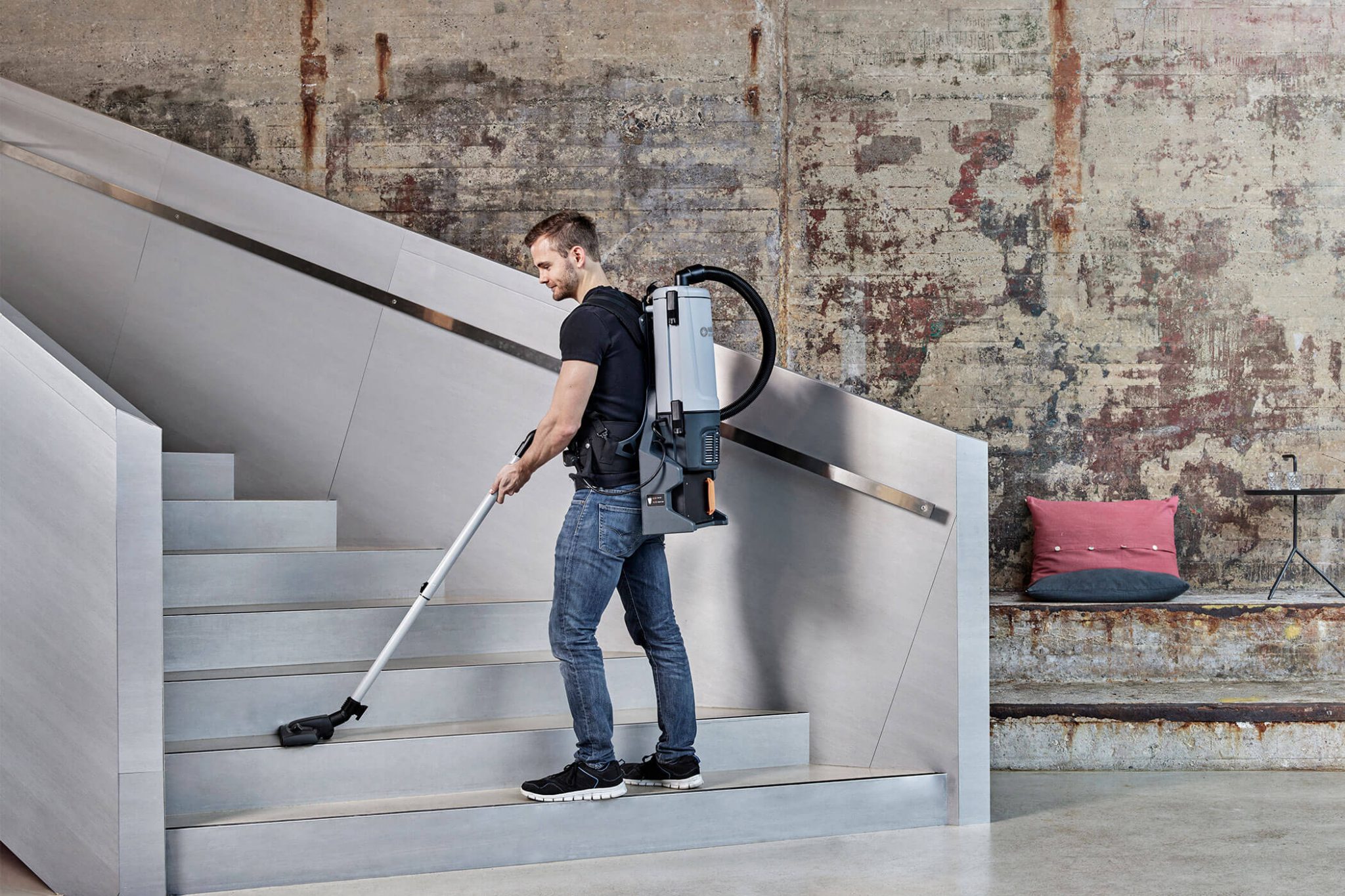 floor cleaning machine service